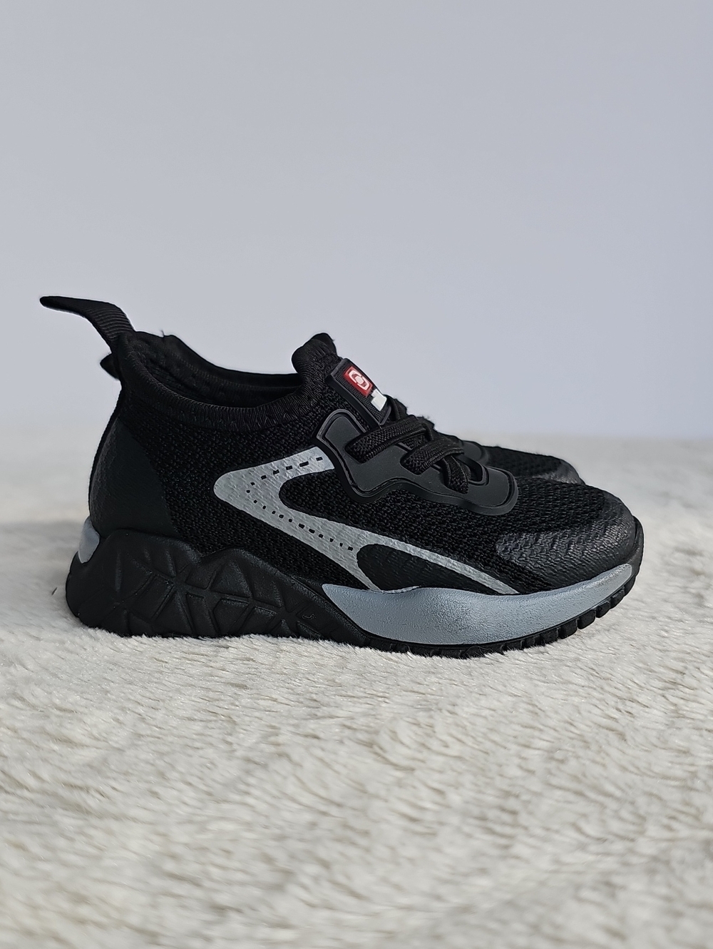Ecko Unltd. Toddler Boys Black Mesh Slip On Sneakers Size 6